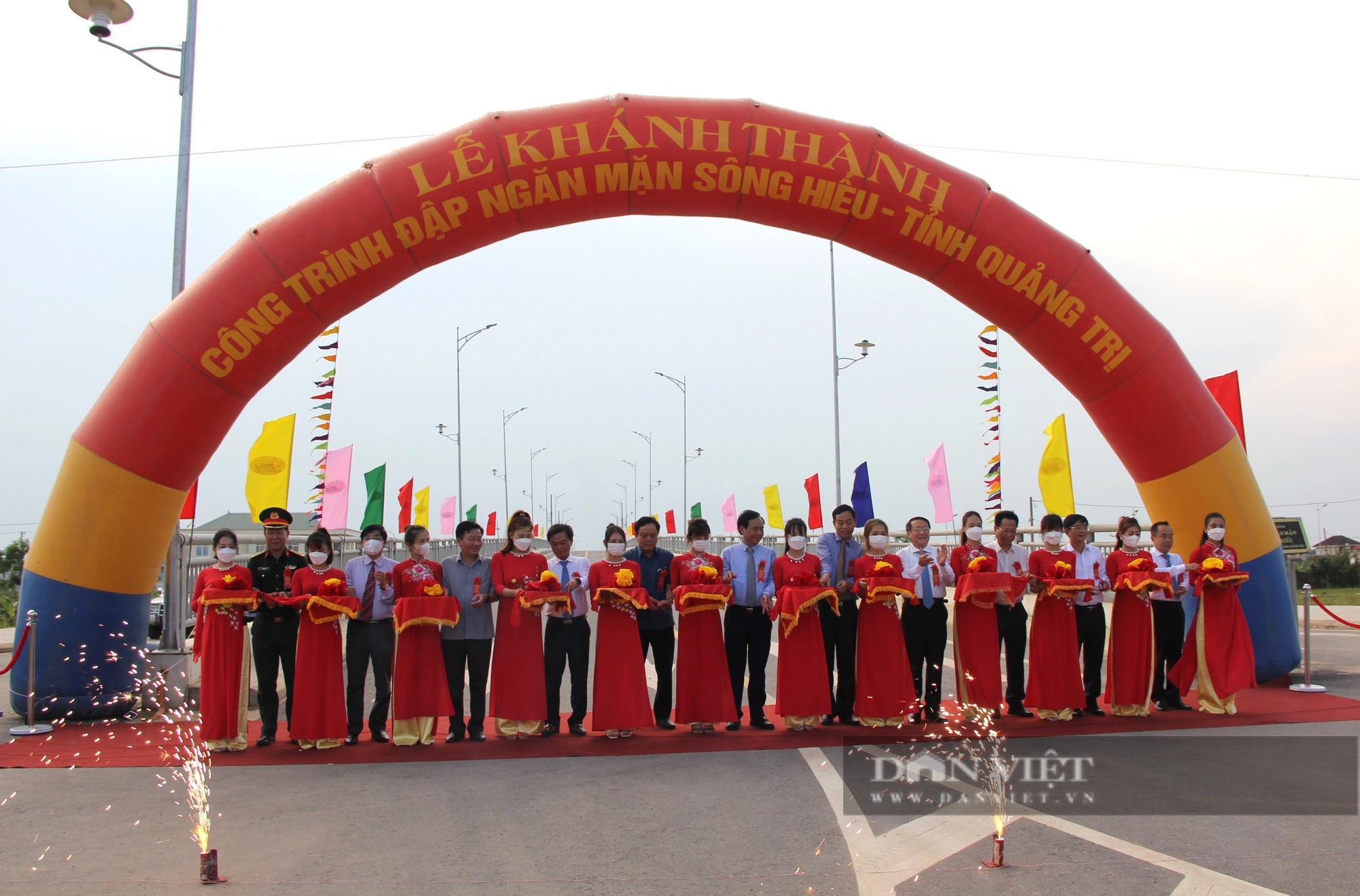Thông tin mới nhất việc lấy ý kiến đặt tên 2 cây cầu bắc qua sông Hiếu, tỉnh Quảng Trị- Ảnh 3.