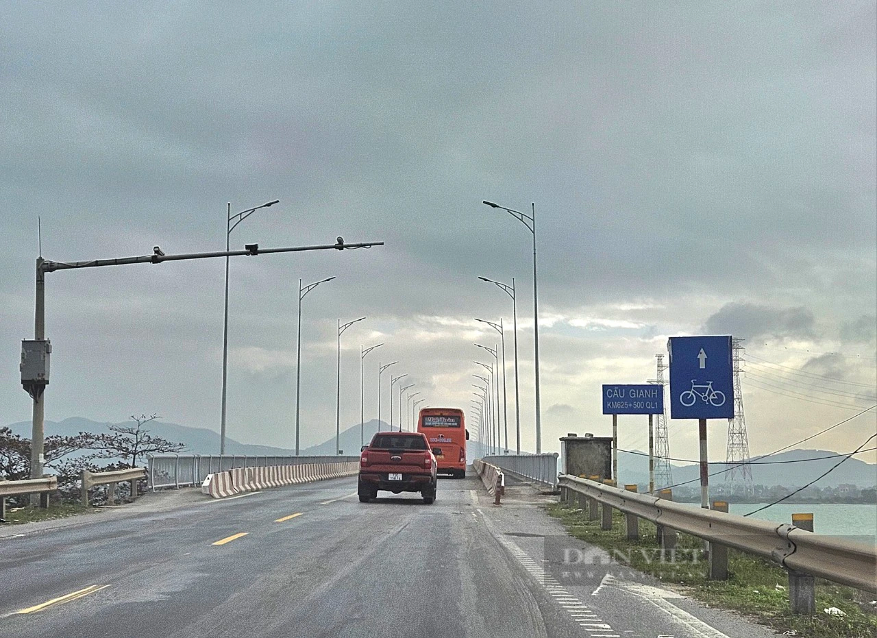 Quảng Bình: Mở rộng cầu Gianh, Quán Hàu, gỡ "điểm đen" về tai nạn giao thông- Ảnh 1.
