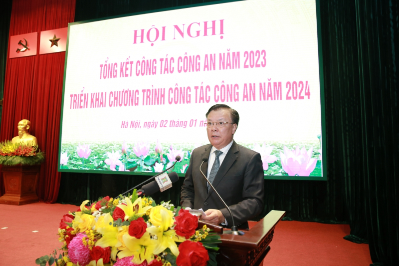 Đại tướng Tô Lâm lưu ý Đảng ủy Công an TP.Hà Nội cần  tập trung chấn chỉnh ngay những tồn tại, thiếu sót- Ảnh 2.