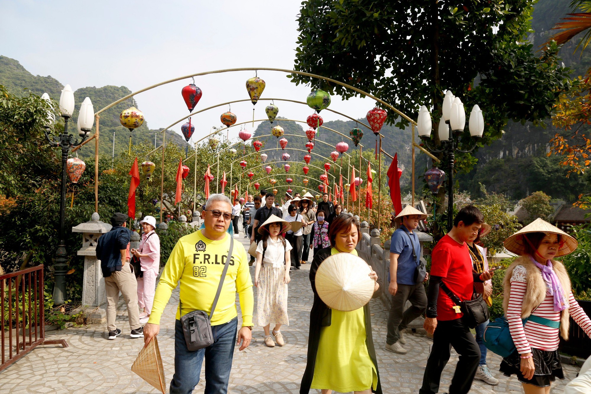 Du lịch Ninh Bình: Mục tiêu đón 7,5 triệu lượt khách năm 2024 - Ảnh 4.