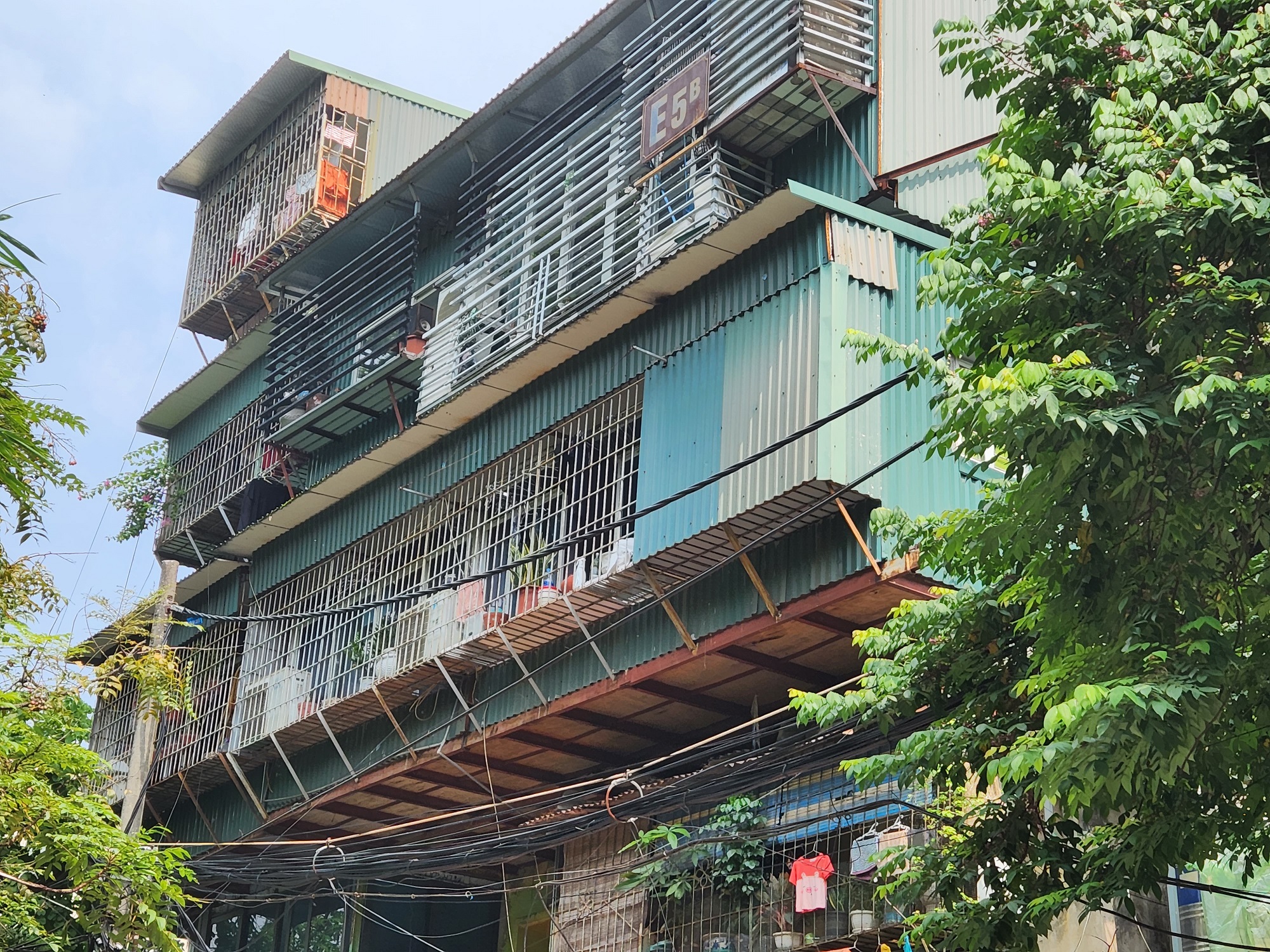 "Bất ngờ" số lượng nhà đầu tư quan tâm dự án cải tạo chung cư cũ tại Hà Nội- Ảnh 1.