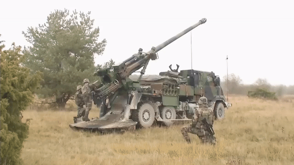 Ukraine sẽ có ngay 78 khẩu pháo CAESAR trong năm 2024- Ảnh 16.