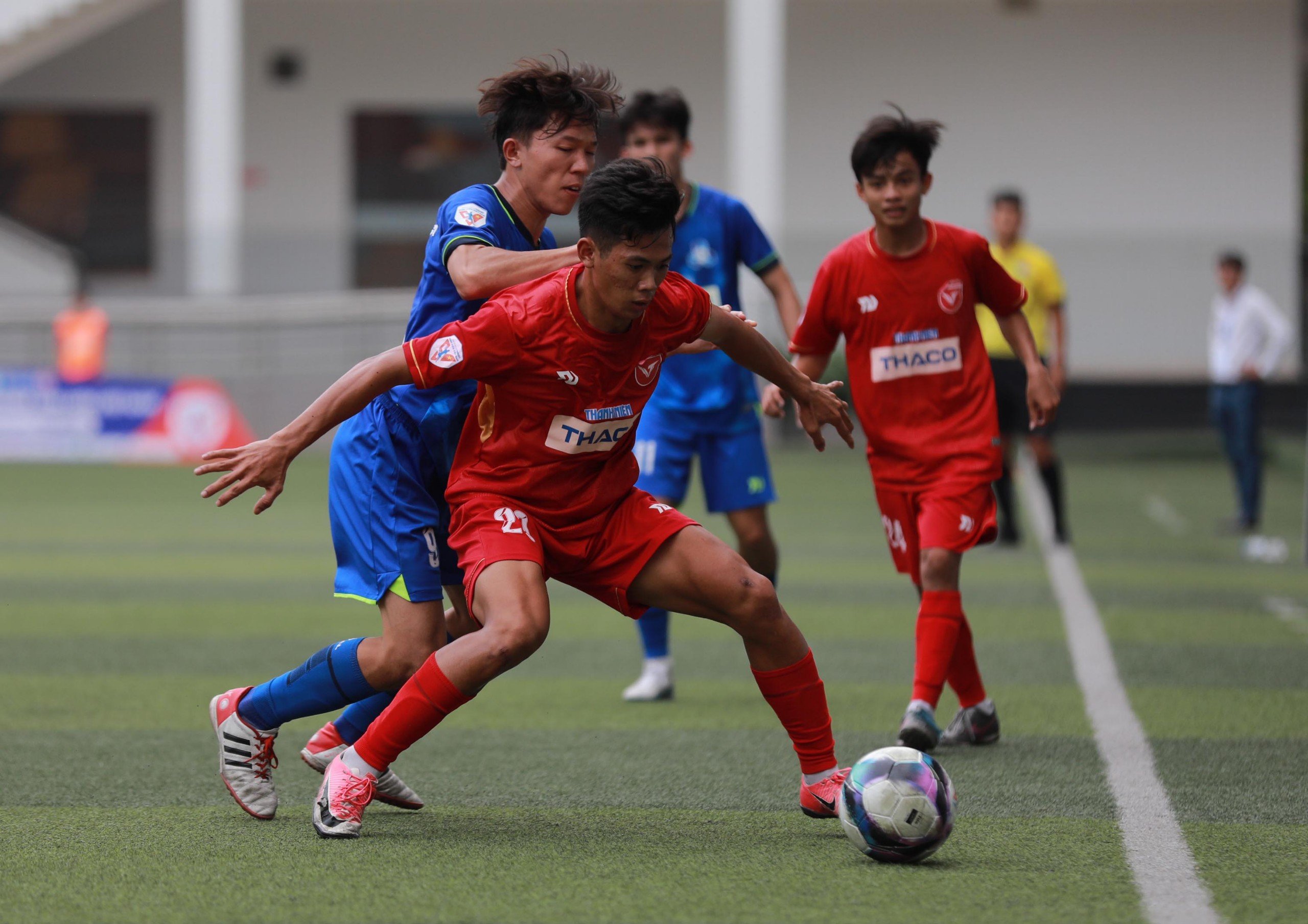 Giải bóng đá sinh viên toàn quốc: Trường ĐH Sư phạm TDTT TP.HCM, Trường ĐH Văn Lang giành vé đến VCK - Ảnh 1.