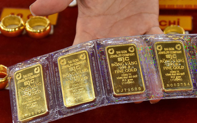 Vàng SJC giảm giá sau khi NHNN đề nghị chấn chỉnh thị trường vàng- Ảnh 1.