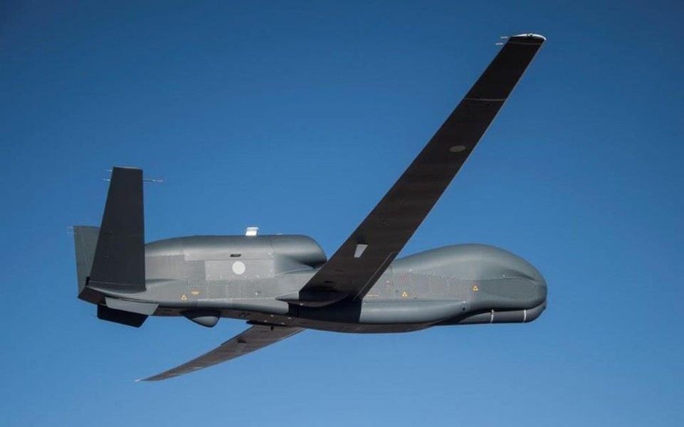 UAV "bản sao Global Hawk" của Triều Tiên được tạo ra từ linh kiện MiG-21- Ảnh 12.