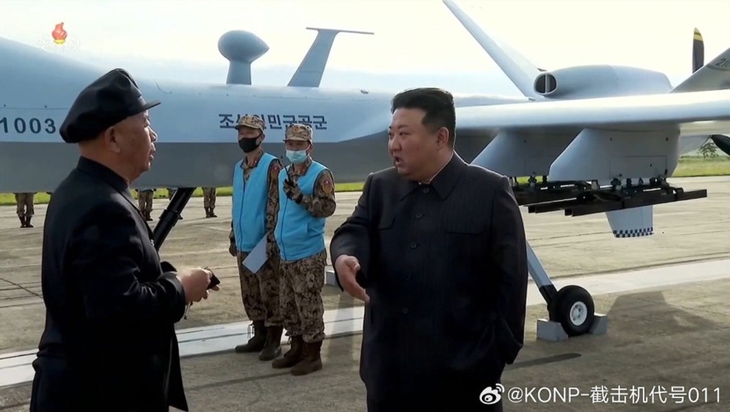 UAV "bản sao Global Hawk" của Triều Tiên được tạo ra từ linh kiện MiG-21- Ảnh 3.