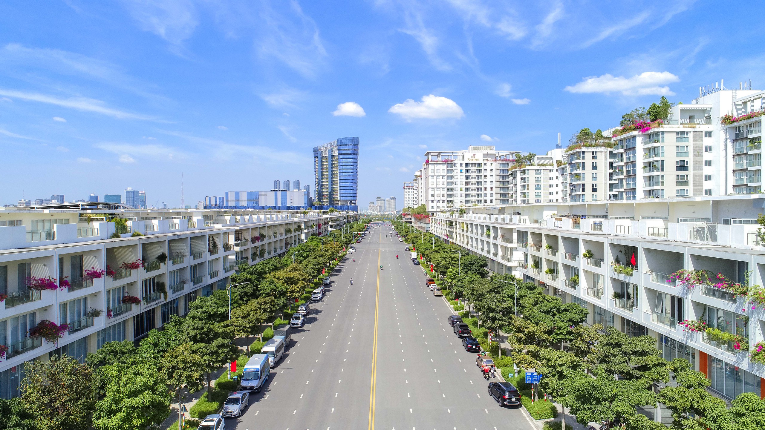 Chóng mặt với giá căn hộ hàng trăm triệu đồng mỗi m2 ở phía bên kia sông Sài Gòn- Ảnh 3.