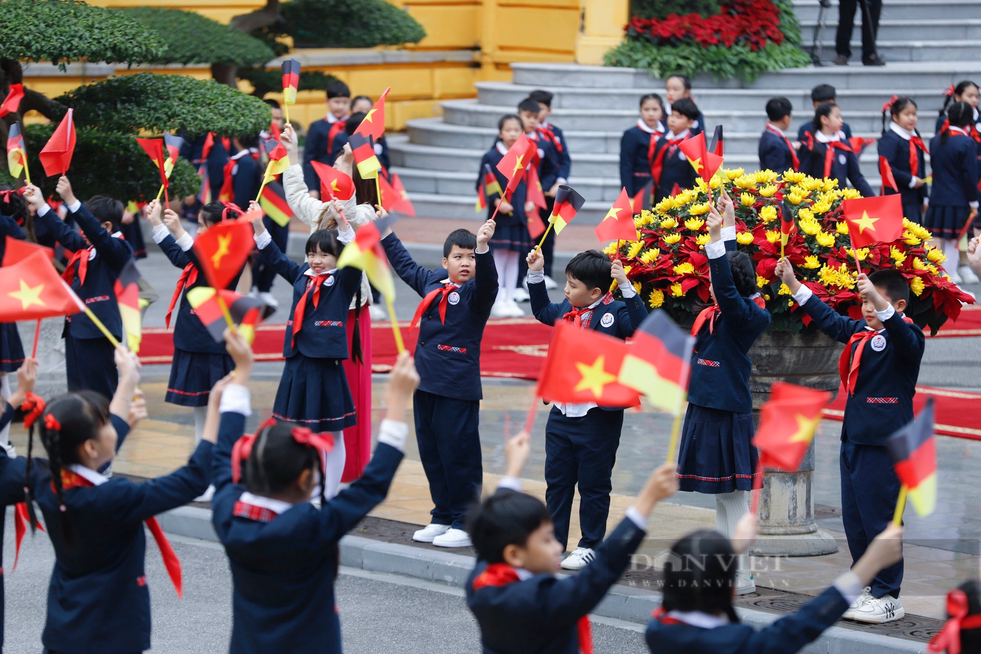 Hình ảnh Lễ đón Tổng thống Đức Frank-Walter Steinmeier và Phu nhân thăm cấp Nhà nước tới Việt Nam- Ảnh 6.