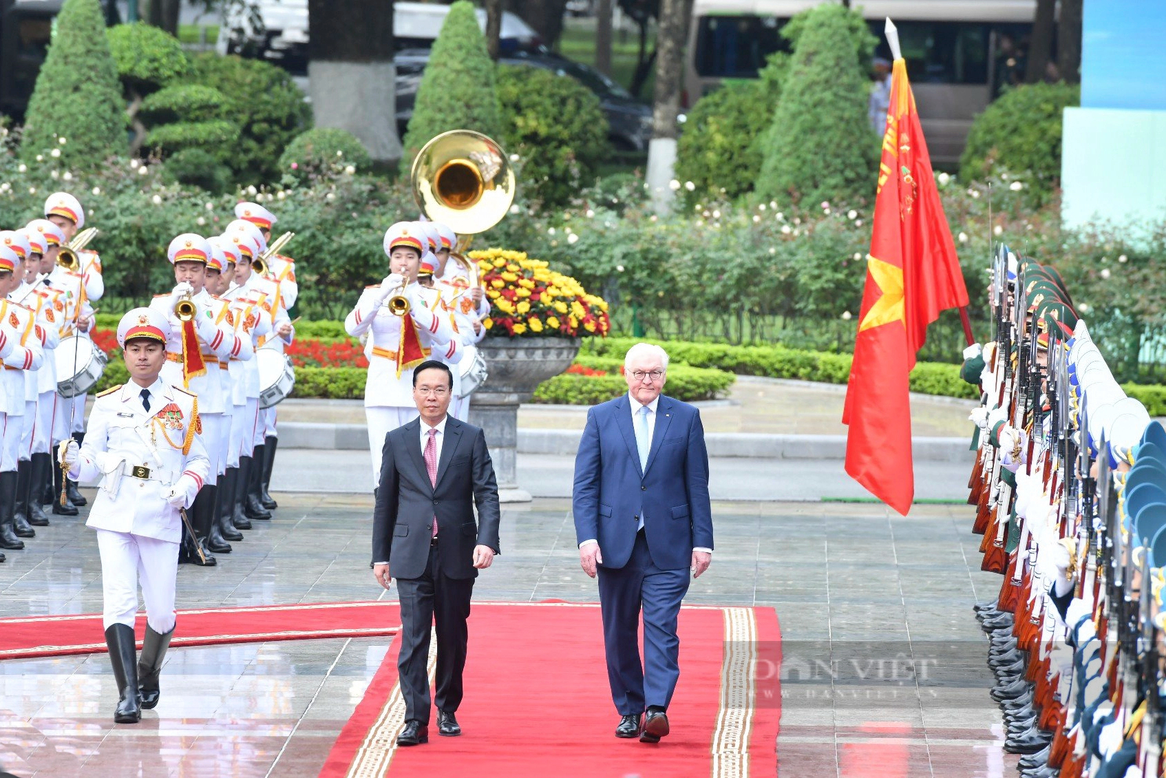 Hình ảnh Lễ đón Tổng thống Đức Frank-Walter Steinmeier và Phu nhân thăm cấp Nhà nước tới Việt Nam- Ảnh 5.