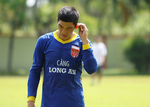 CLB Bắc Ninh chiêu mộ thủ môn từng quay lưng bắt penalty- Ảnh 1.