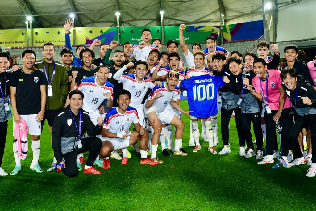 Thái Lan chính thức giành vé dự vòng 1/8 Asian Cup 2024, Trung Quốc bị loại- Ảnh 1.