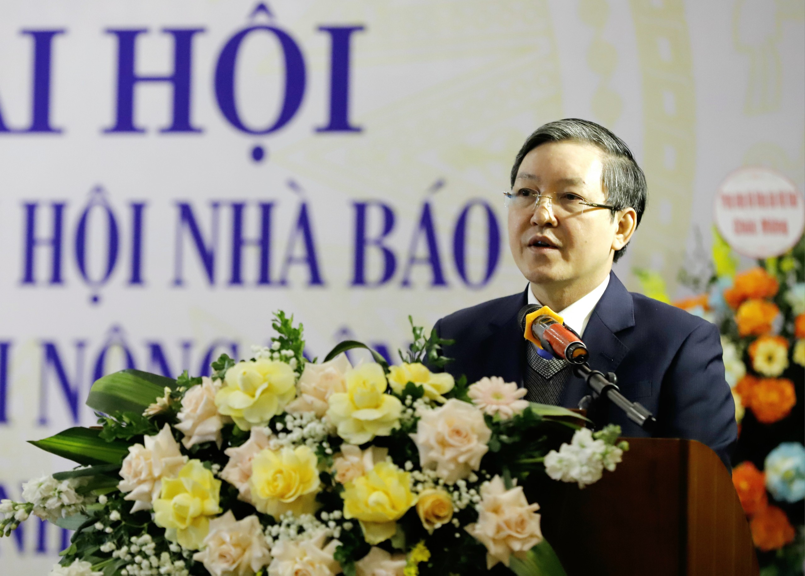 Chủ tịch Trung ương Hội Nông dân Việt Nam kỳ vọng việc thành lập Liên Chi hội Nhà báo là một "phép nhân"- Ảnh 1.