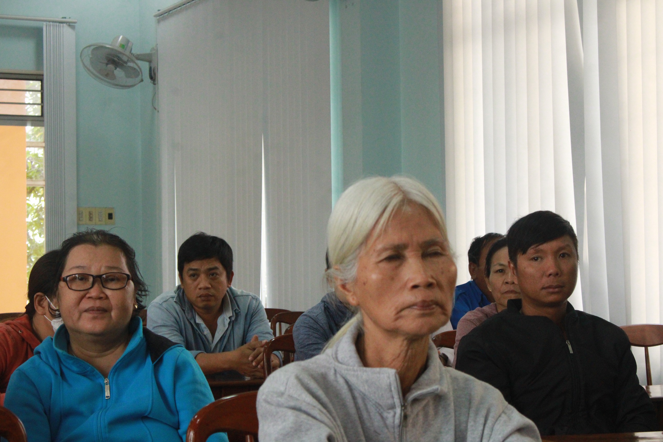 Hội Nông dân Khánh Hòa trao 100 suất quà tết cho hội viên, nông dân có hoàn cảnh khó khăn- Ảnh 4.