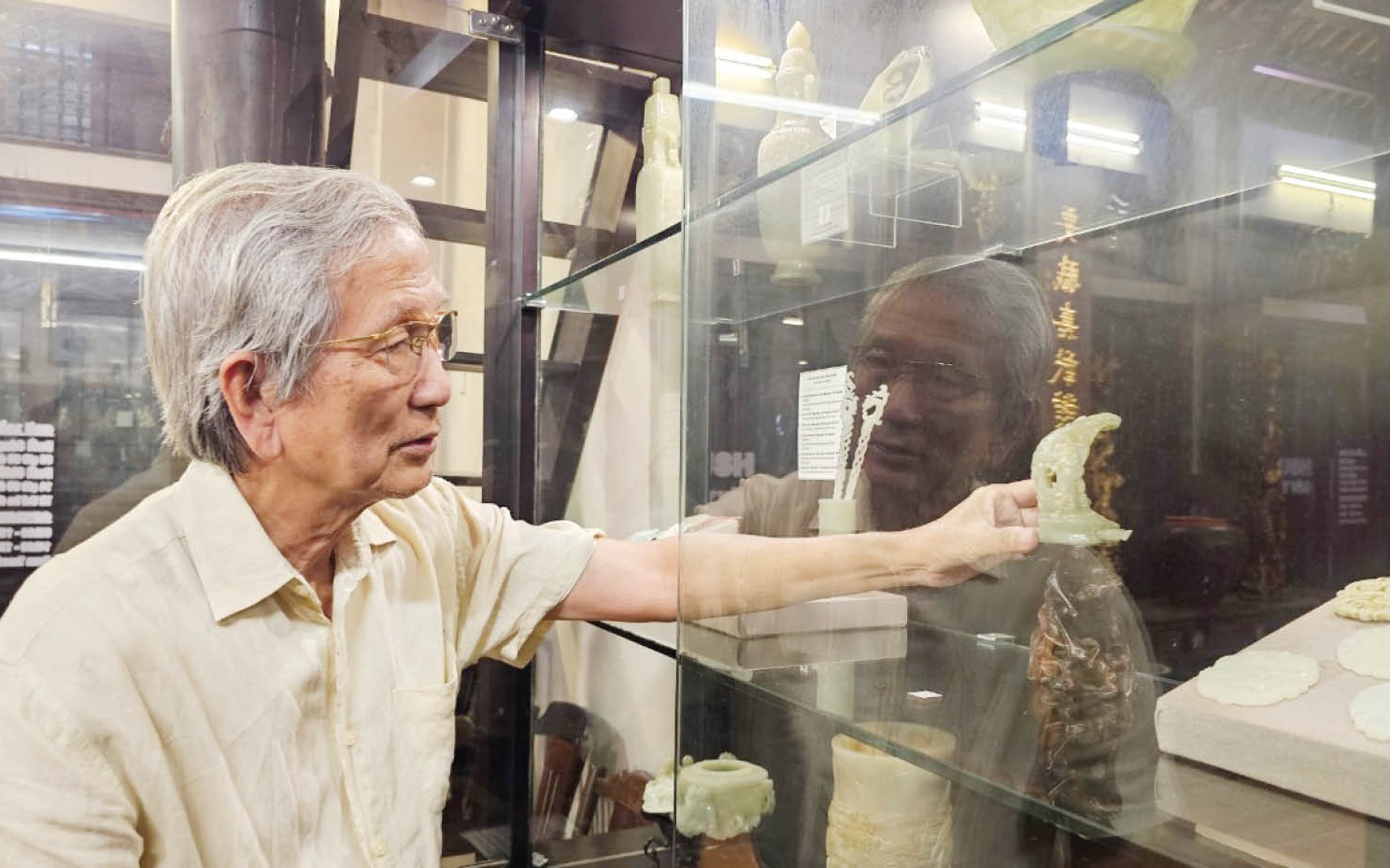 Tận thấy cổ ngọc quý hiếm trong bộ sưu tập cổ vật của một nhà nghiên cứu ở Huế