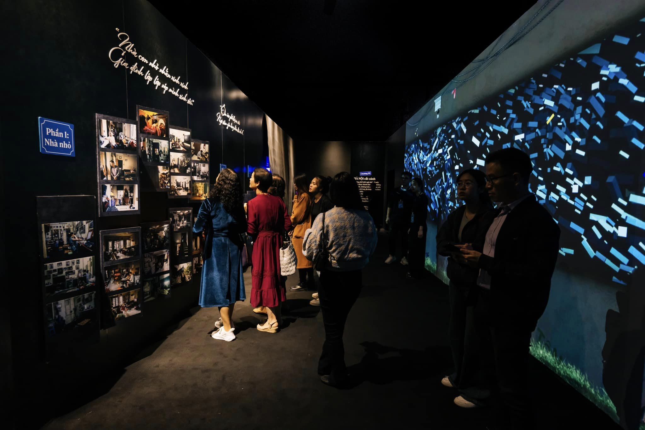 Gần 3.000 người tham quan triển lãm đa phương tiện “Dòng chảy Hà Nội”- Ảnh 1.