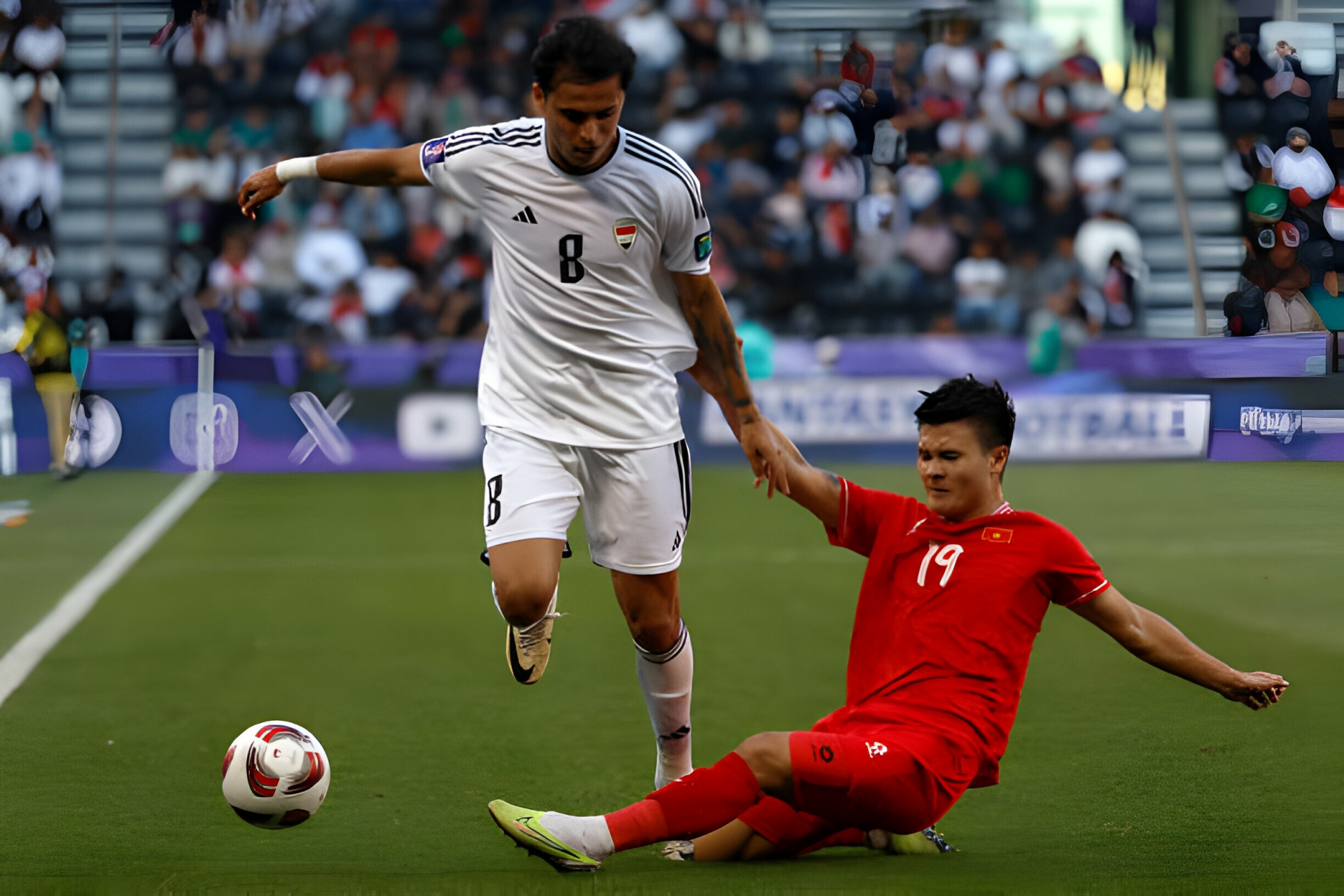 Báo Anh nhận định điều đặc biệt về Quang Hải sau Asian Cup 2024- Ảnh 1.