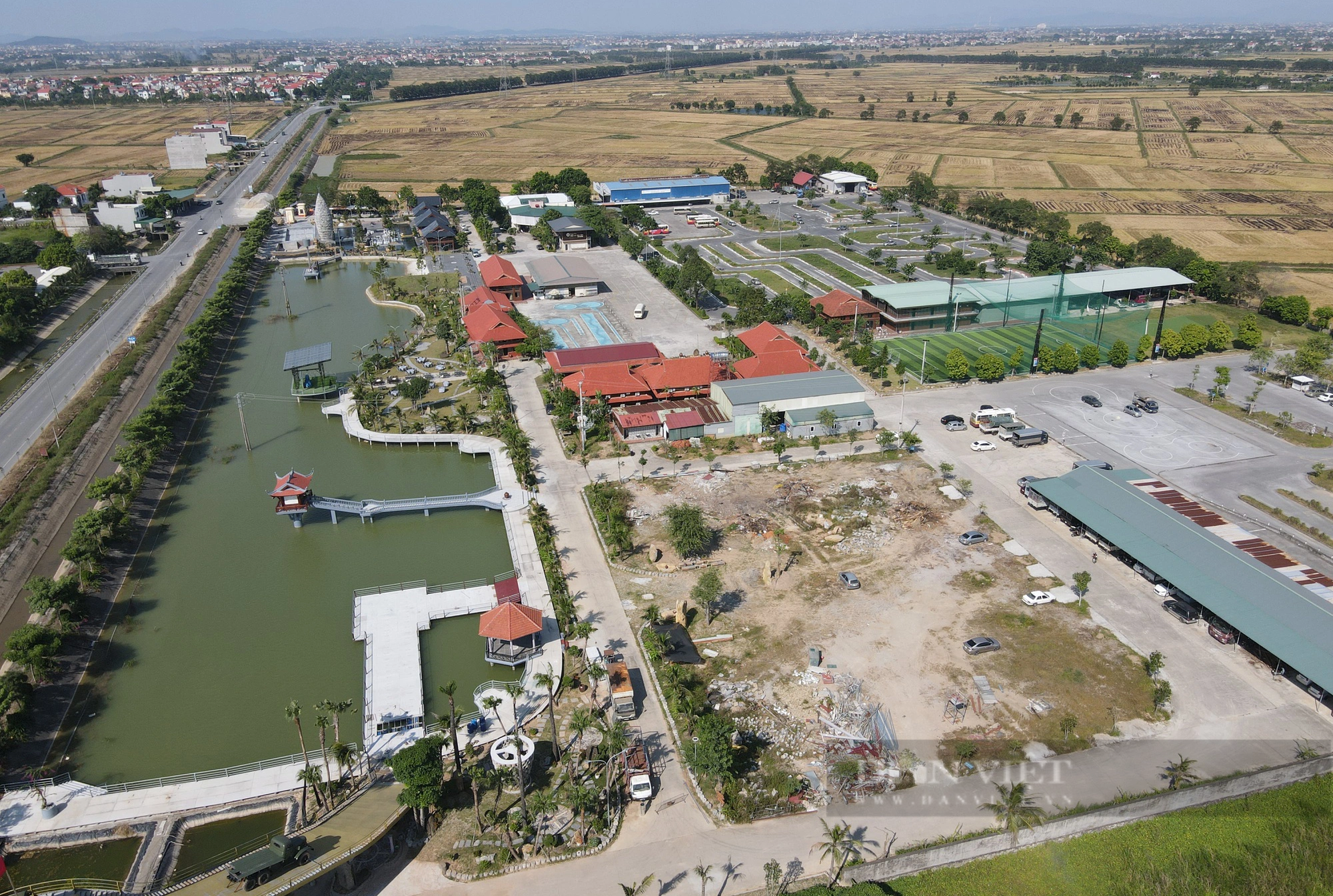 Trung tâm dạy nghề và sát hạch lái xe Đông Đô (Bắc Ninh) sử dụng hàng nghìn m2 đất không đúng mục đích - Ảnh 1.