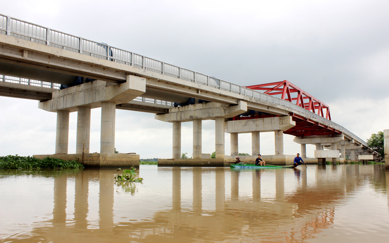 Dự án tưới tiêu khu vực phía Tây sông Vàm Cỏ Đông, Tây Ninh. Ảnh: Trần Khánh