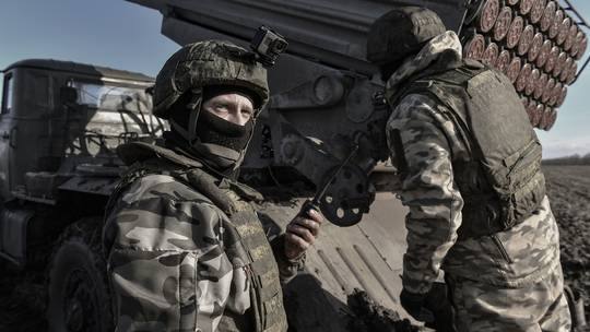 Nga và Ukraine trao đổi tù binh lớn chưa từng có- Ảnh 1.