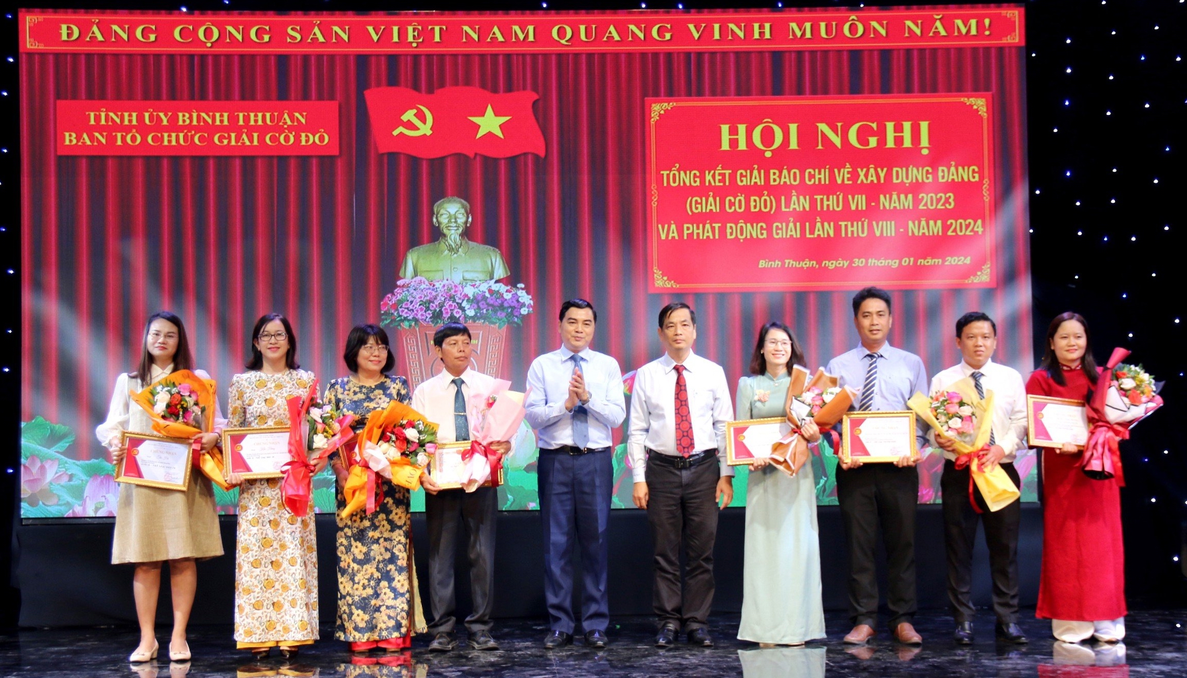 Báo Dân Việt đoạt Giải báo chí về xây dựng Đảng tỉnh Bình Thuận 2023- Ảnh 1.