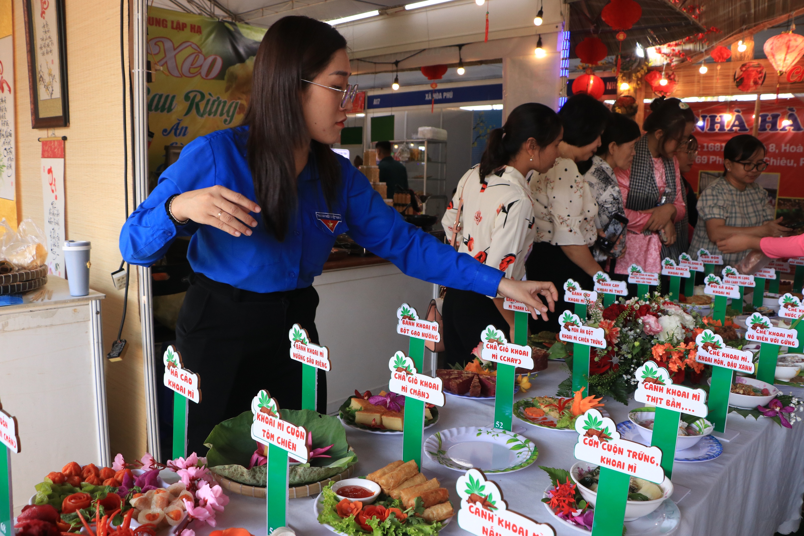 Một huyện của TP.HCM tổ chức hội hoa xuân, chợ hoa Tết trong 10 ngày- Ảnh 3.