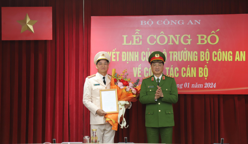 Giám đốc Công an tỉnh Nam Định làm Cục trưởng - Chánh Văn phòng Cơ quan CSĐT Bộ Công an- Ảnh 1.