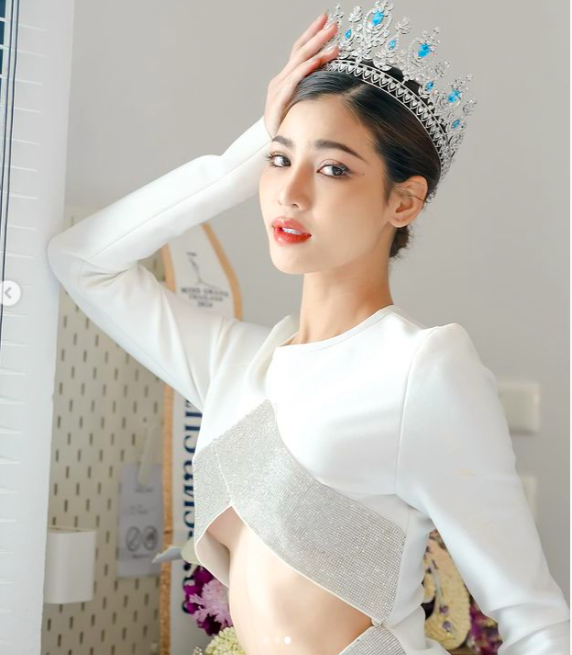 Nhan sắc xinh đẹp của Hoa hậu người Thái Lan vừa bị tước vương miện vì mang bầu- Ảnh 10.