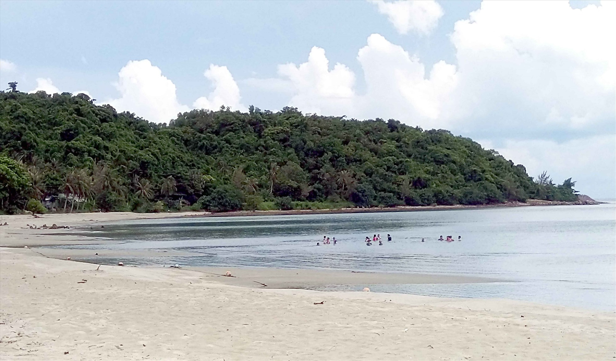Quần đảo nổi tiếng Kiên Giang, xưa là sào huyệt của cướp biển, nay cảnh đầu tiên thấy là một bãi biển đẹp- Ảnh 4.