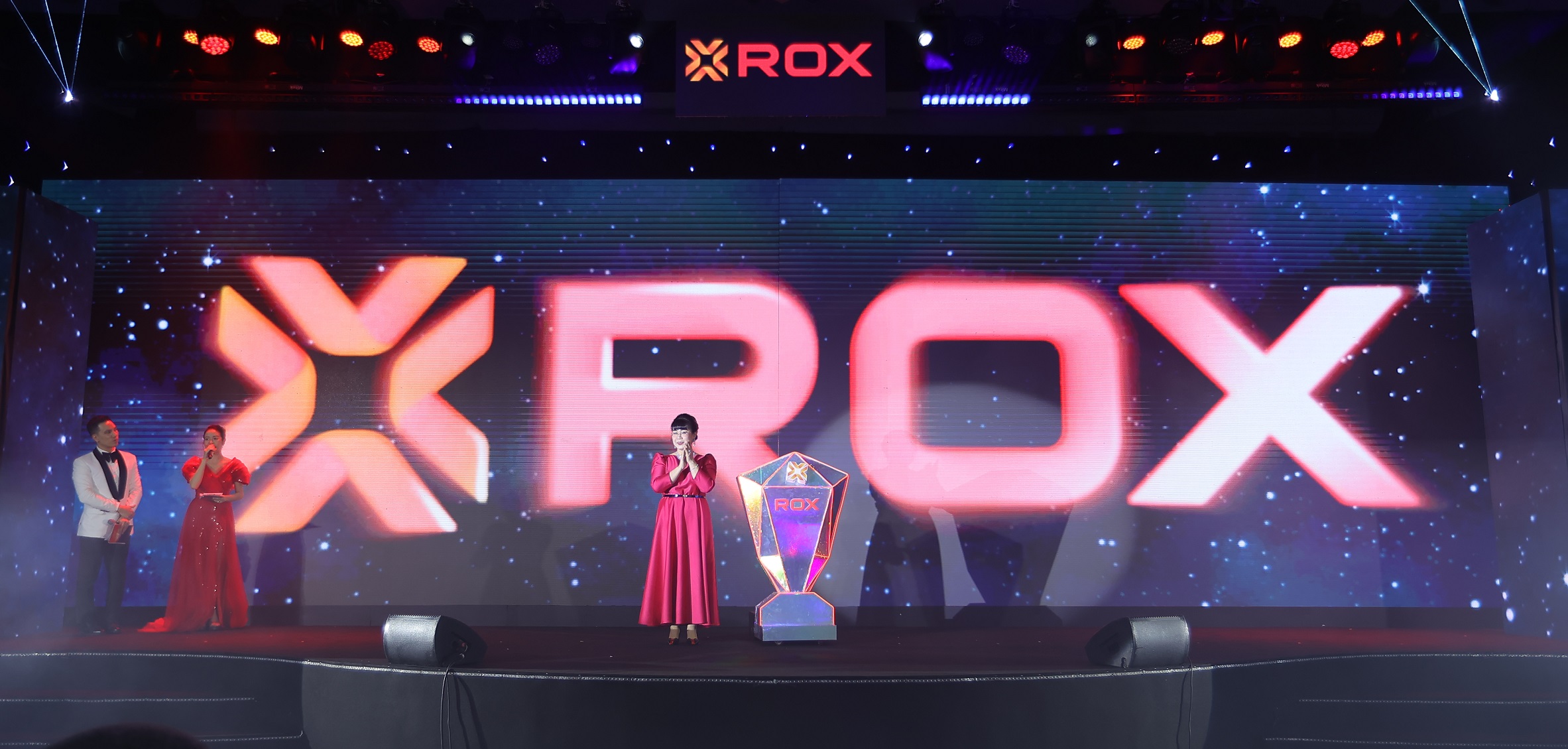 TNG Holdings Vietnam chính thức chuyển đổi sang thương hiệu ROX Group- Ảnh 1.