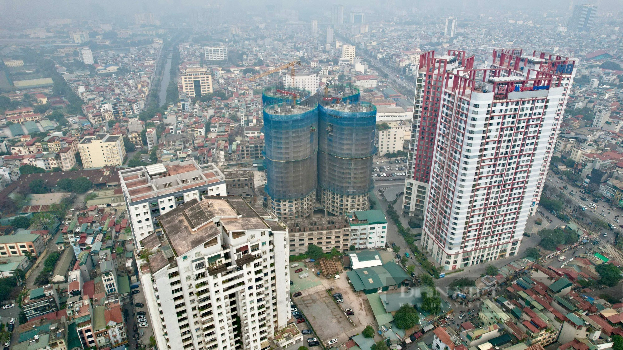 Toàn cảnh toà cao ốc gần 4.000 tỷ đồng ở Hà Nội tái khởi động sau 5 năm "đắp chiếu"- Ảnh 1.