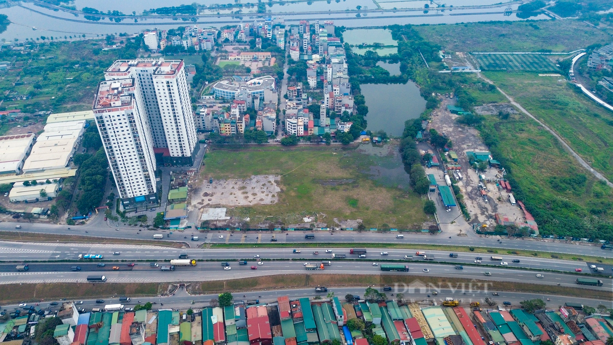 Sau 7 năm, khu đất đắc địa xây bến xe mới ở Hà Nội vẫn chỉ là bãi đất trống chăn thả trâu, gà vịt- Ảnh 2.