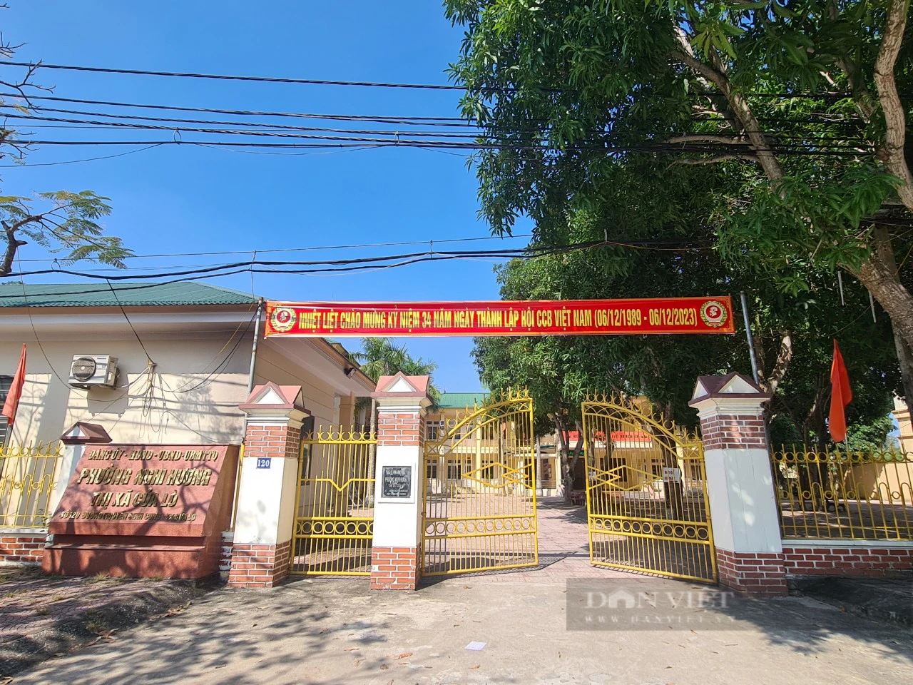 Công an thị xã Cửa Lò (Nghệ An) tiếp tục xác minh đối tượng rải tờ rơi nói xấu cán bộ phường Nghi Hương- Ảnh 2.
