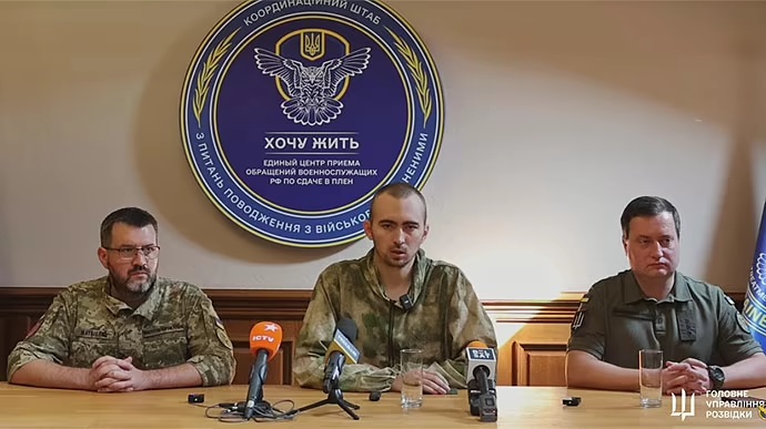 Ukraine tiết lộ 220 lính Nga khẩn thiết xin đầu hàng qua hotline 'Tôi muốn sống'- Ảnh 1.