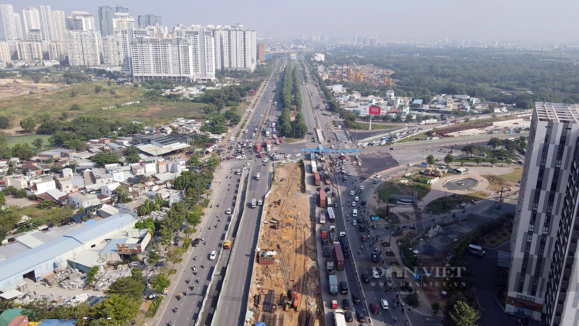 Hình hài nút giao An Phú tại cửa ngõ phía Đông TP.HCM sau hơn một năm thi công- Ảnh 1.