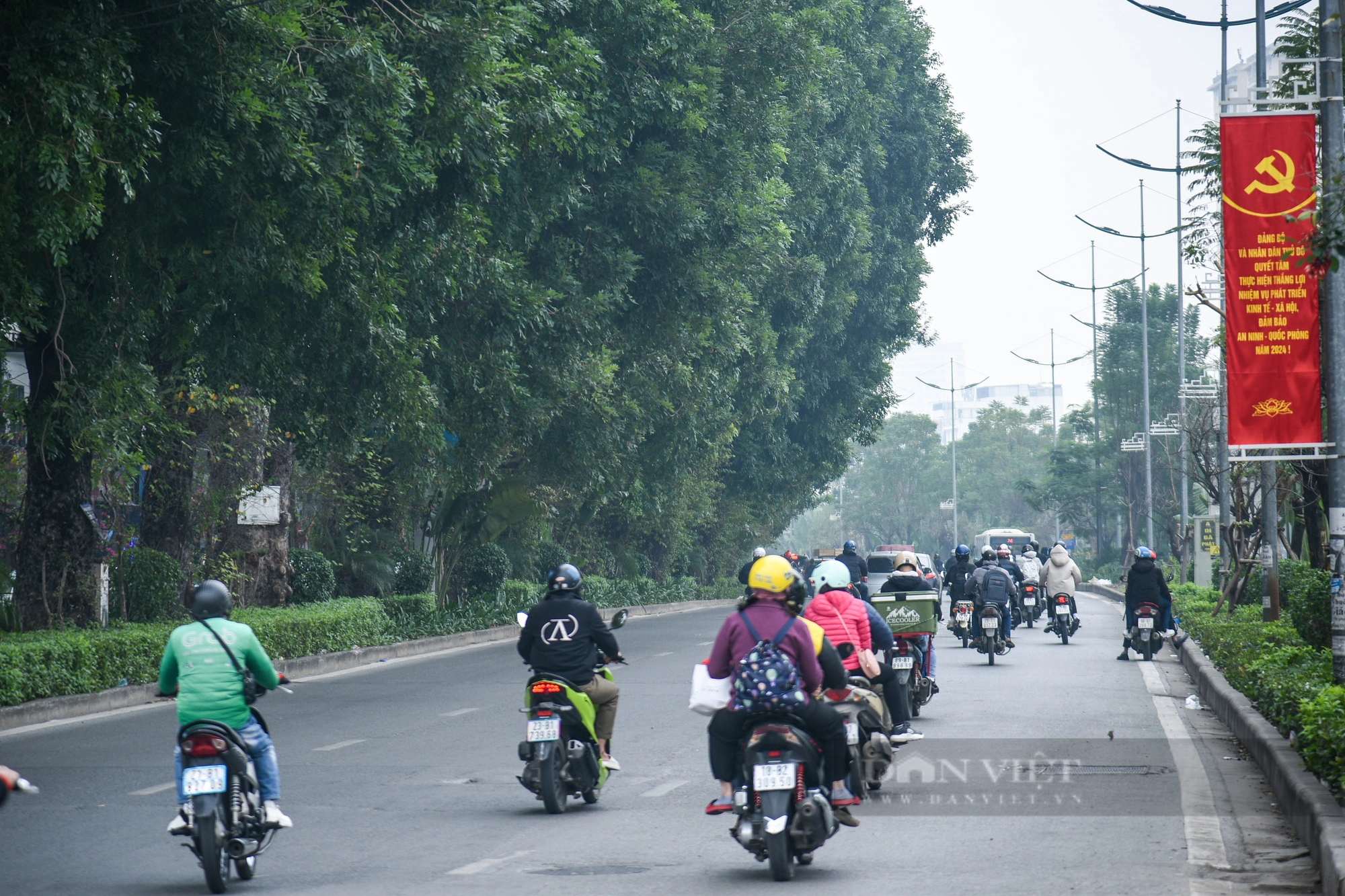 Toàn cảnh tuyến đường ở Hà Nội dài hơn 3 km được đề xuất mở rộng với kinh phí 8.500 tỷ đồng- Ảnh 3.