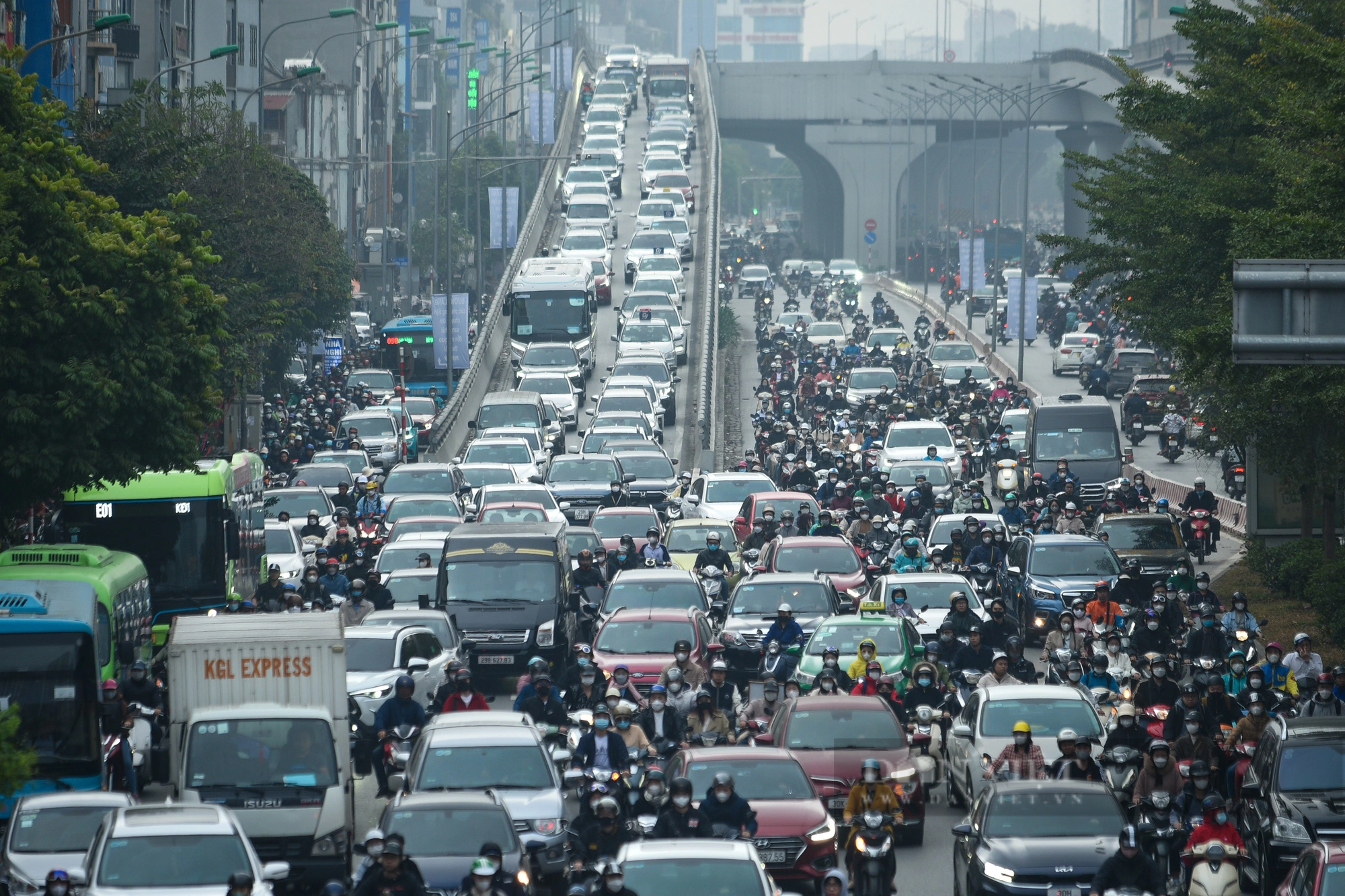 Toàn cảnh tuyến đường ở Hà Nội dài hơn 3 km được đề xuất mở rộng với kinh phí 8.500 tỷ đồng- Ảnh 7.