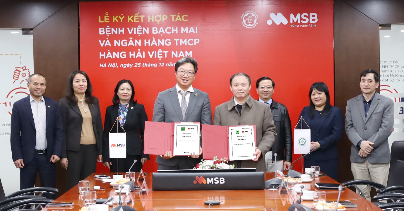 MSB hợp tác với Bệnh viện Bạch Mai thúc đẩy thanh toán không dùng tiền mặt- Ảnh 2.