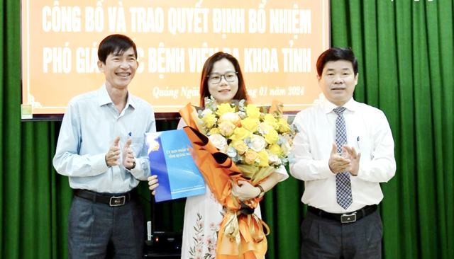 Bệnh viện đa khoa tỉnh Quảng Ngãi có nữ Phó Giám đốc, 2 đơn vị của Sở TNMT có lãnh đạo mới- Ảnh 2.