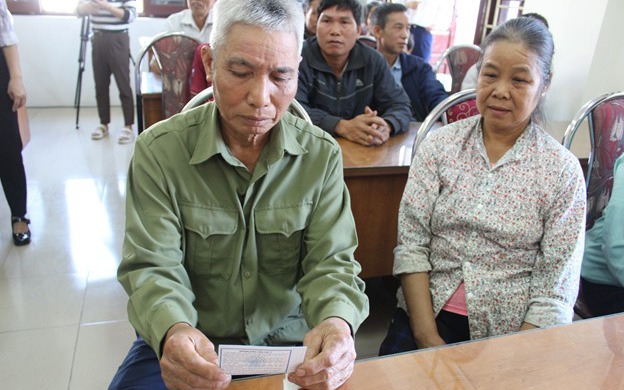 Sơn La: Trao gần 20.000 tấm thẻ BHYT cho người dân khó khăn
