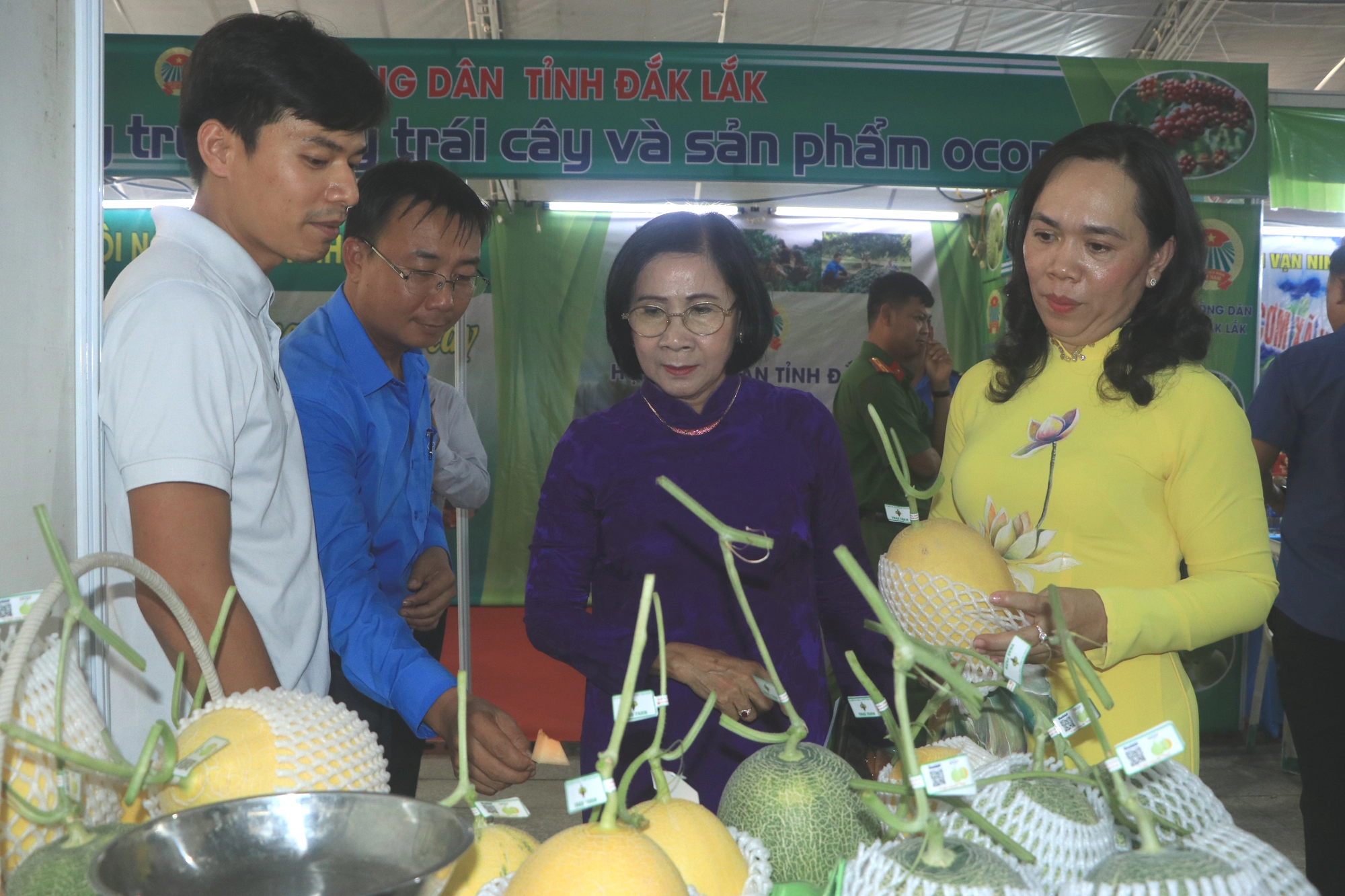 Trồng rau thủy canh, máy chế biến chocolate... vào chung kết Hội thi “Sáng tạo kỹ thuật nhà nông”- Ảnh 1.