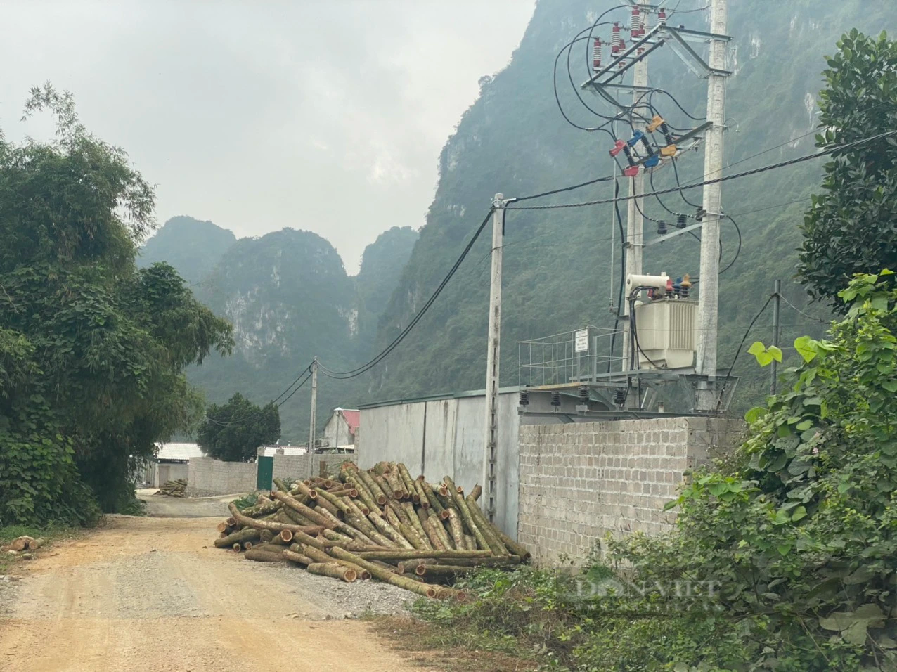 Nhiều công trình quy mô lớn xây dựng trái phép trên đất nông nghiệp ở Lương Sơn (Hòa Bình)- Ảnh 3.