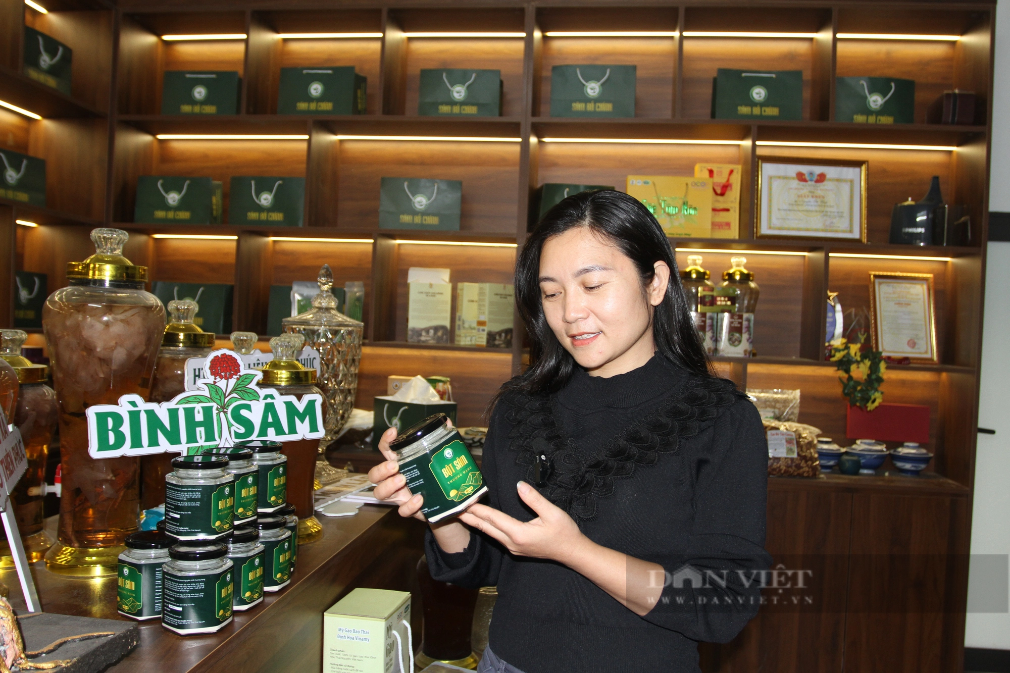 Một phụ nữ Thái Nguyên trồng dược liệu, trồng sâm quý, đưa sản phẩm tốt ra thị trường- Ảnh 1.