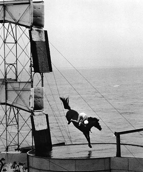 Ngựa lặn: Môn thể thao nguy hiểm và tàn nhẫn nhất thế kỷ 19- Ảnh 6.