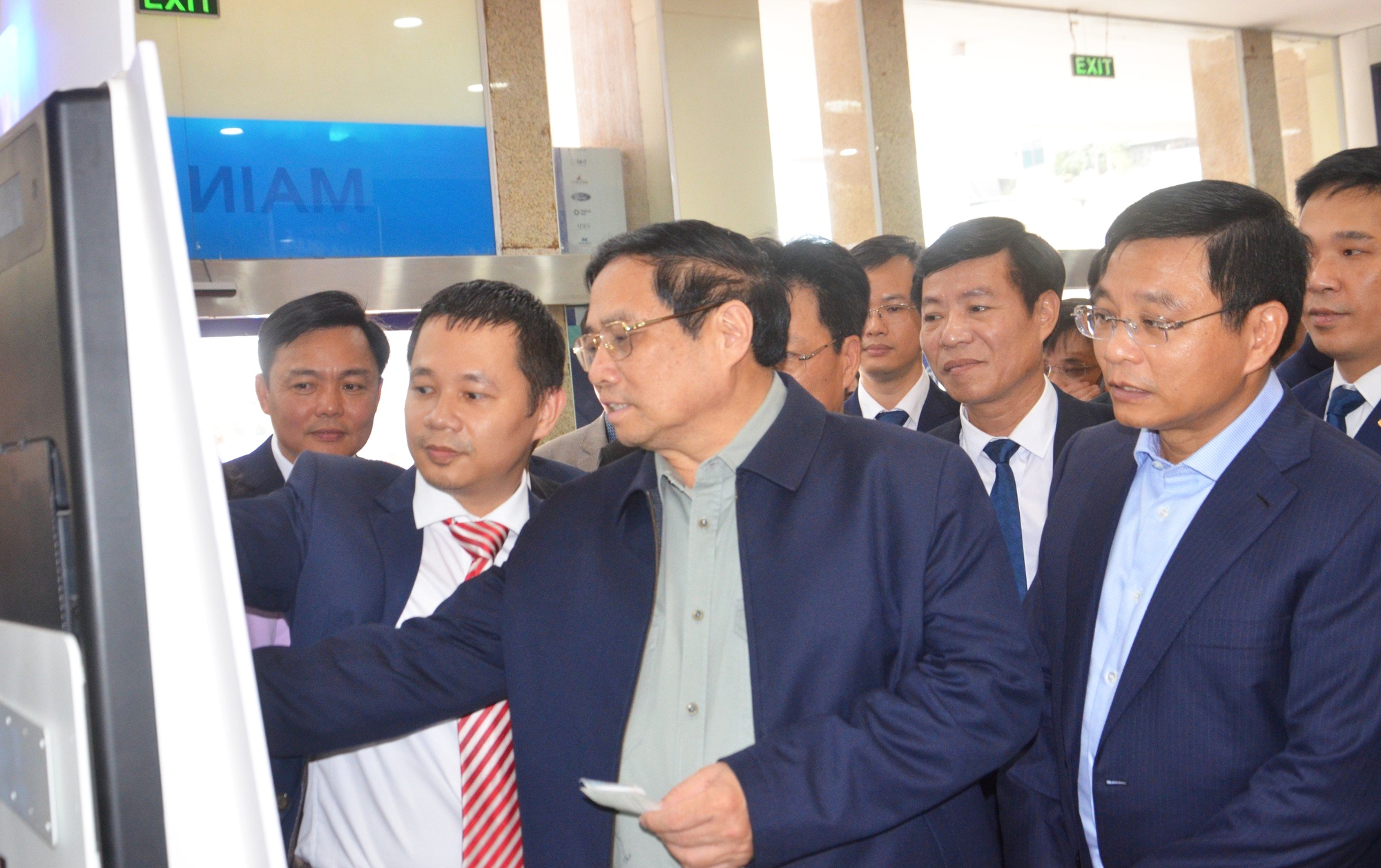 Thủ tướng Phạm Minh Chính đánh giá cao sự thay đổi của ngành Đường sắt- Ảnh 2.