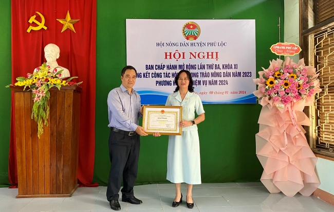 Thừa Thiên Huế: Hội viên nông dân huyện Phú Lộc giúp nhau thoát nghèo tổng số tiền gần 7 tỷ đồng - Ảnh 3.