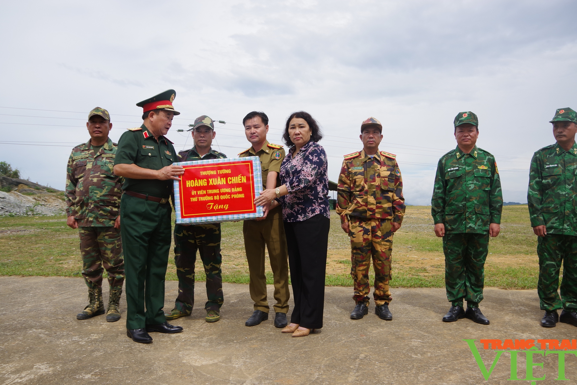 Nêu cao tinh thần trách nhiệm của lực lượng bảo vệ biên giới Việt Nam – Lào - Ảnh 3.