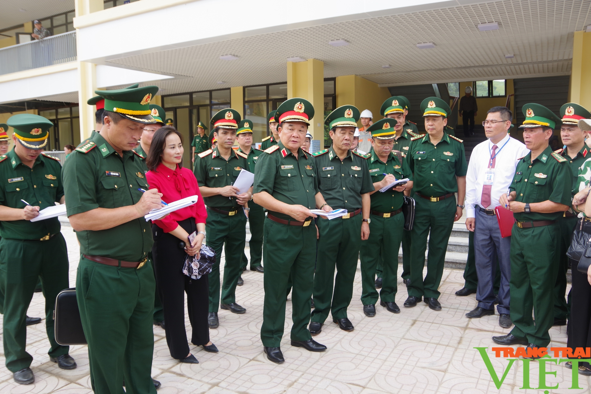 Nêu cao tinh thần trách nhiệm của lực lượng bảo vệ biên giới Việt Nam – Lào - Ảnh 2.