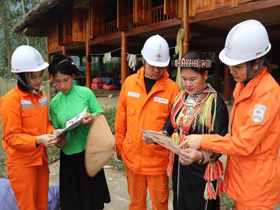 Tổng Công ty Điện lực Miền Bắc: 55 Năm Phát Triển Vượt Bậc, Đưa Điện Thắp Sáng Miền Bắc