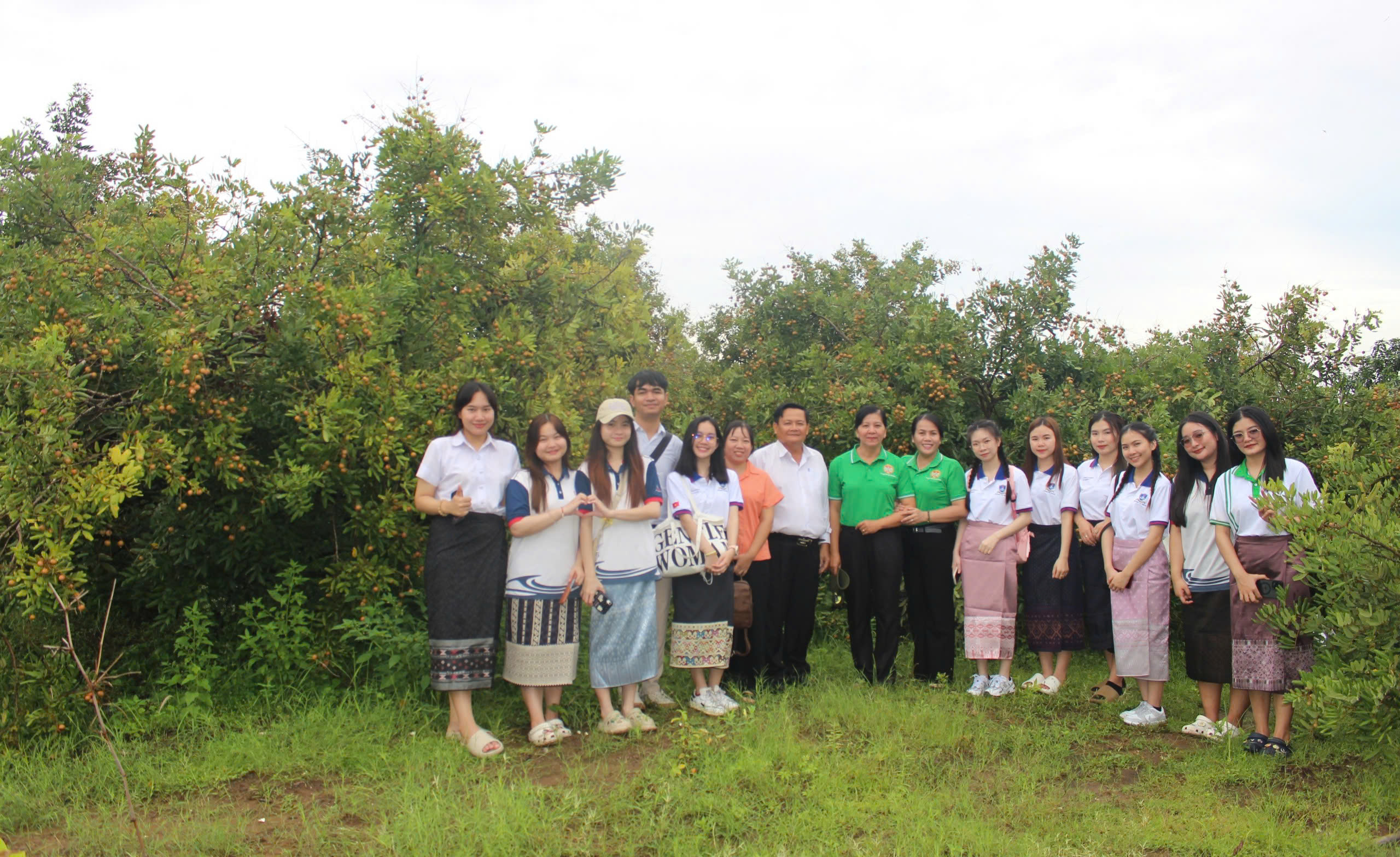 Lãnh đạo TP.HCM đối thoại với nông dân bàn cách phát triển du lịch nông nghiệp, nông thôn - Ảnh 2.