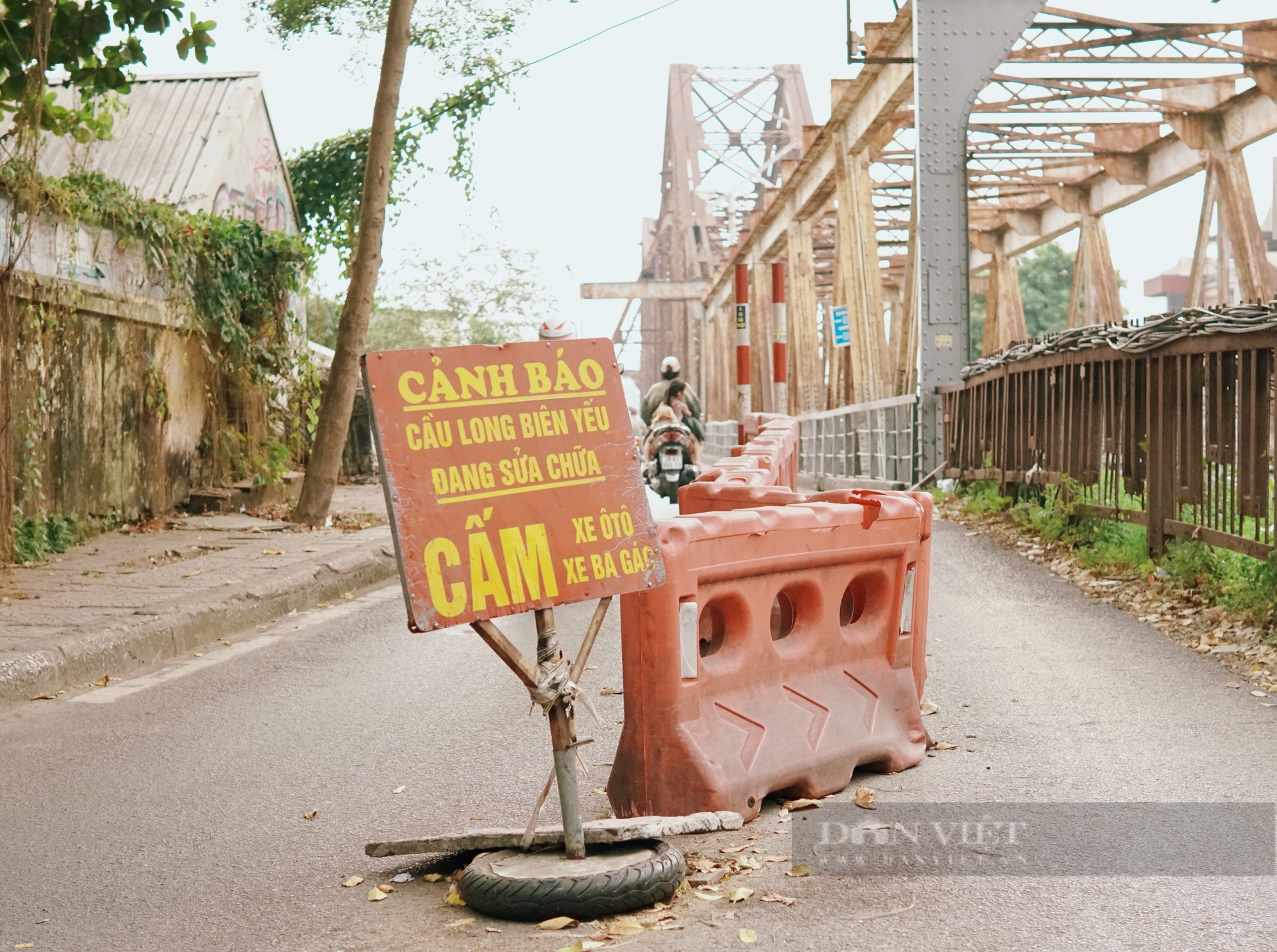 Cận cảnh cầu Long Biên trước phương án cải tạo, sửa chữa của Hà Nội - Ảnh 6.